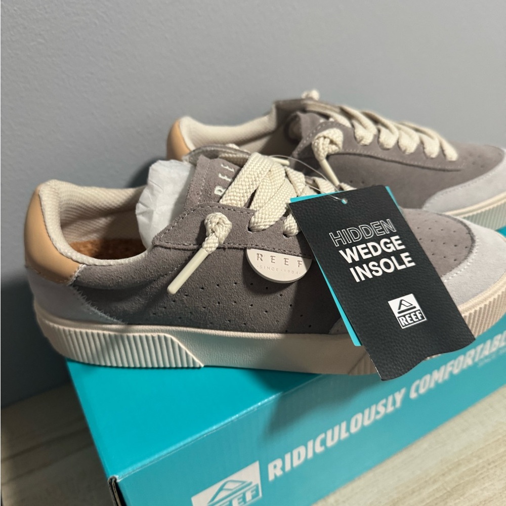 Reef Women's Taupe and Cream Sneakers - Picture 2 of 6